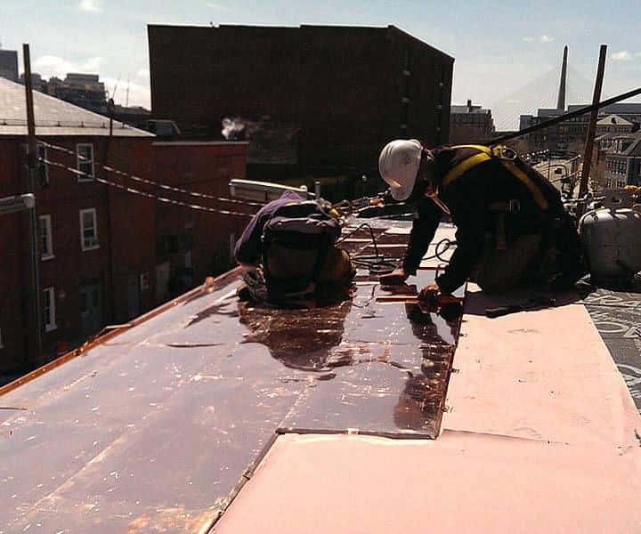 Choosing the Best Roofing Contractor